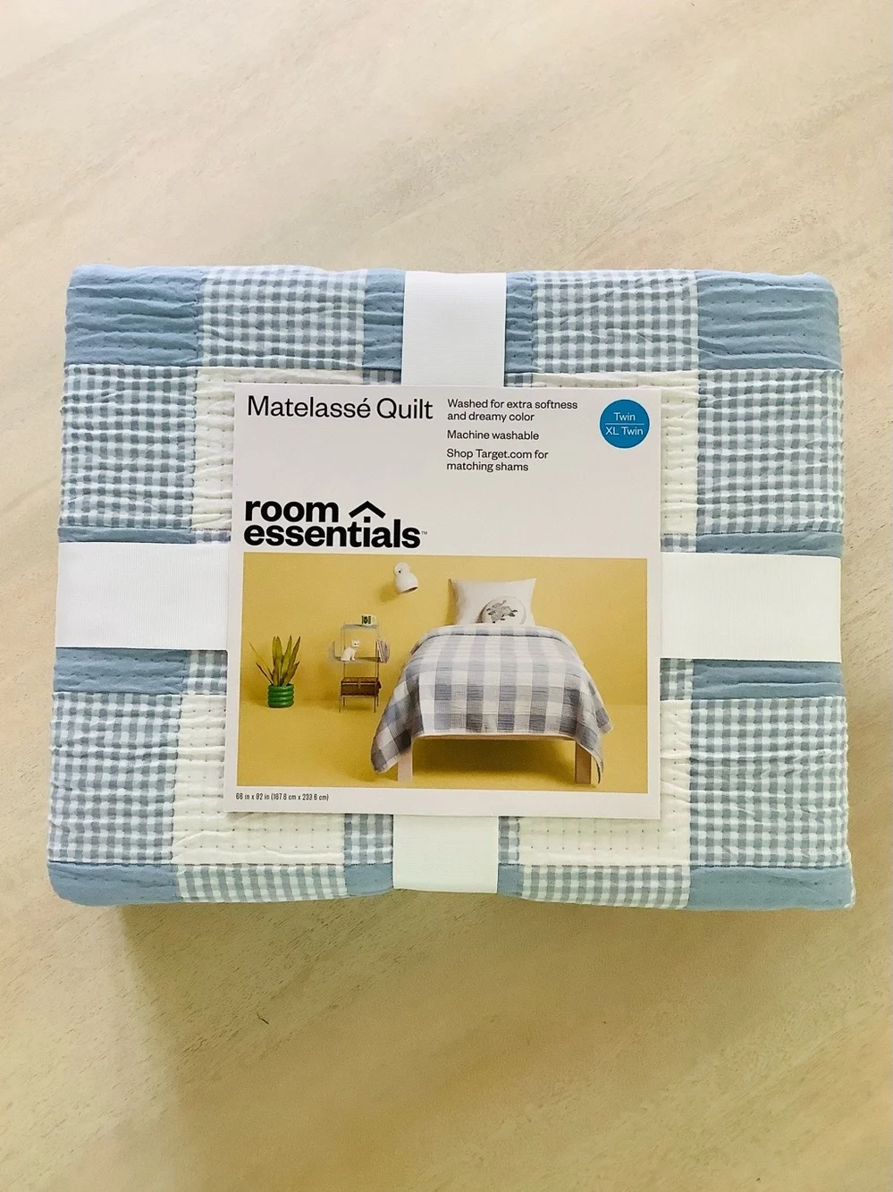 Room Essentials Matelasse Quilt Light Blue Plaid